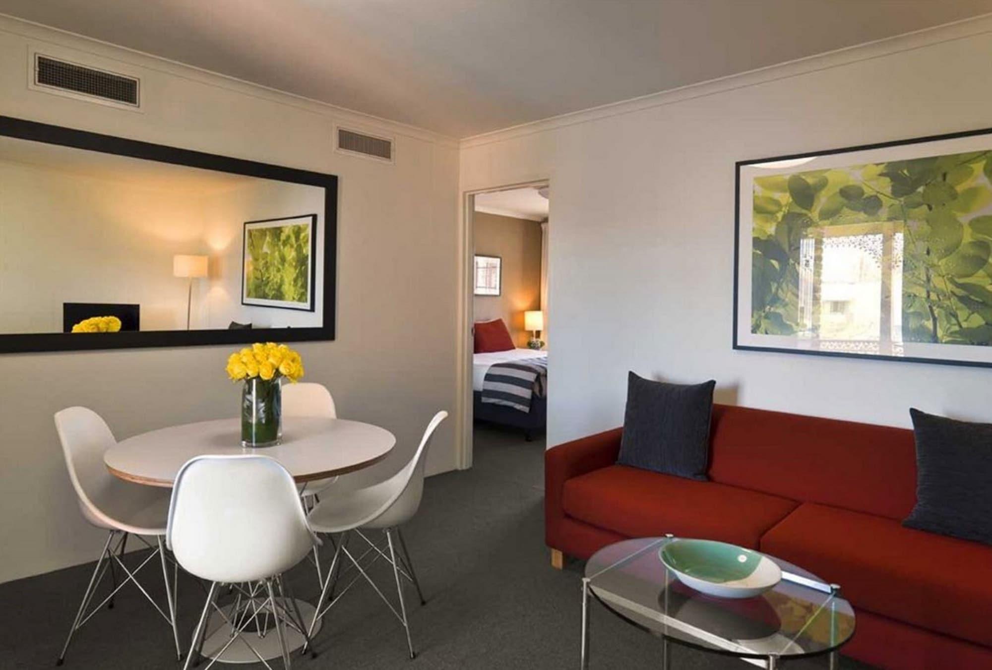 Adina Serviced Apartments Canberra Kingston Camberra Exterior foto