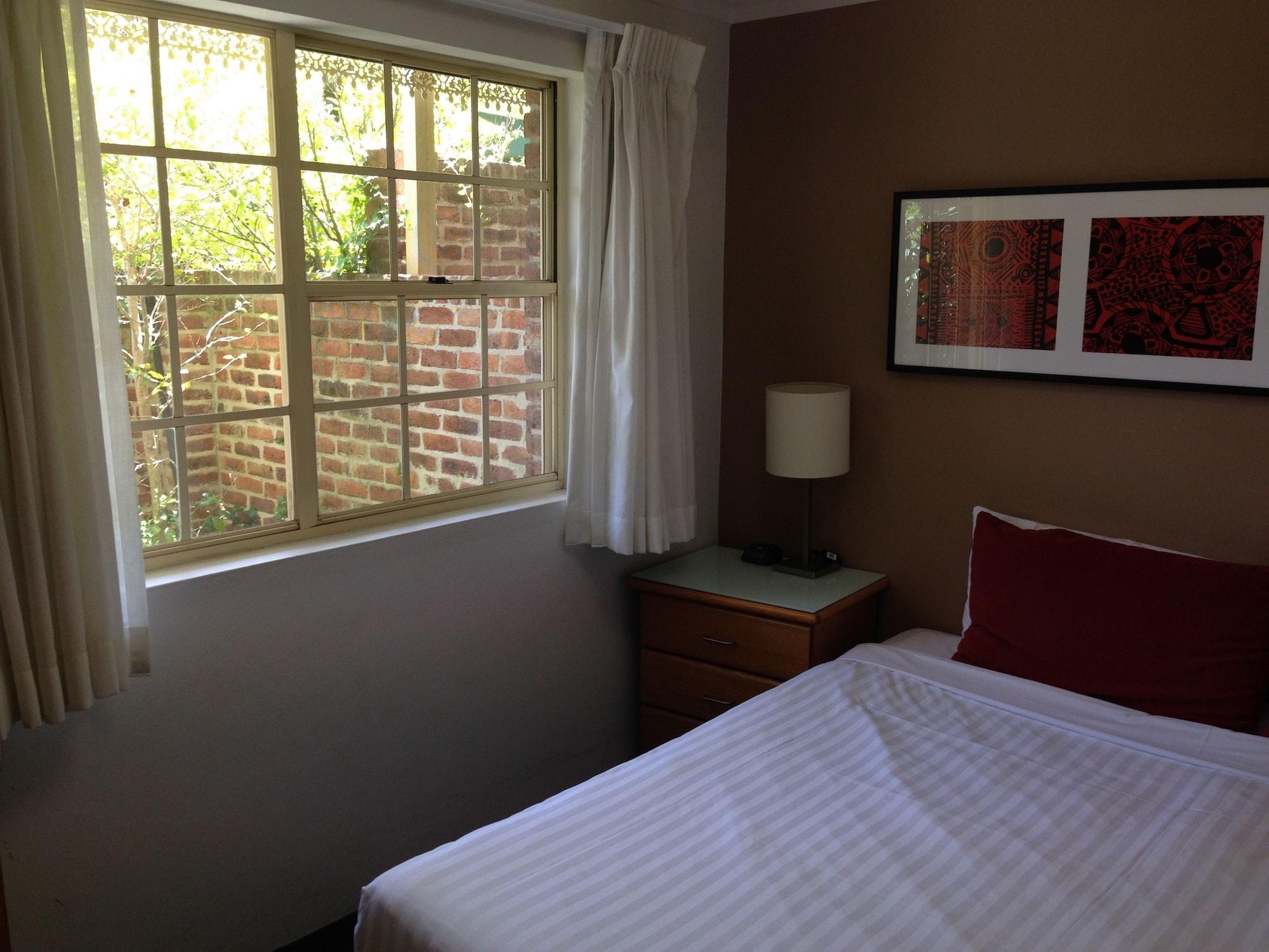 Adina Serviced Apartments Canberra Kingston Camberra Exterior foto