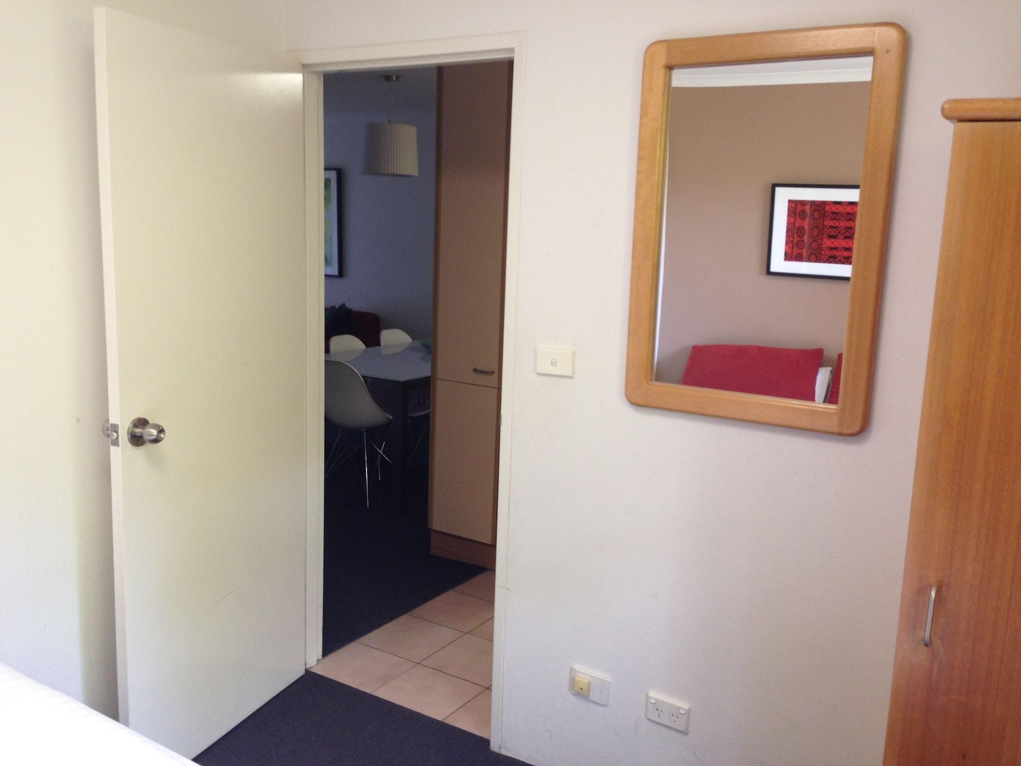 Adina Serviced Apartments Canberra Kingston Camberra Exterior foto