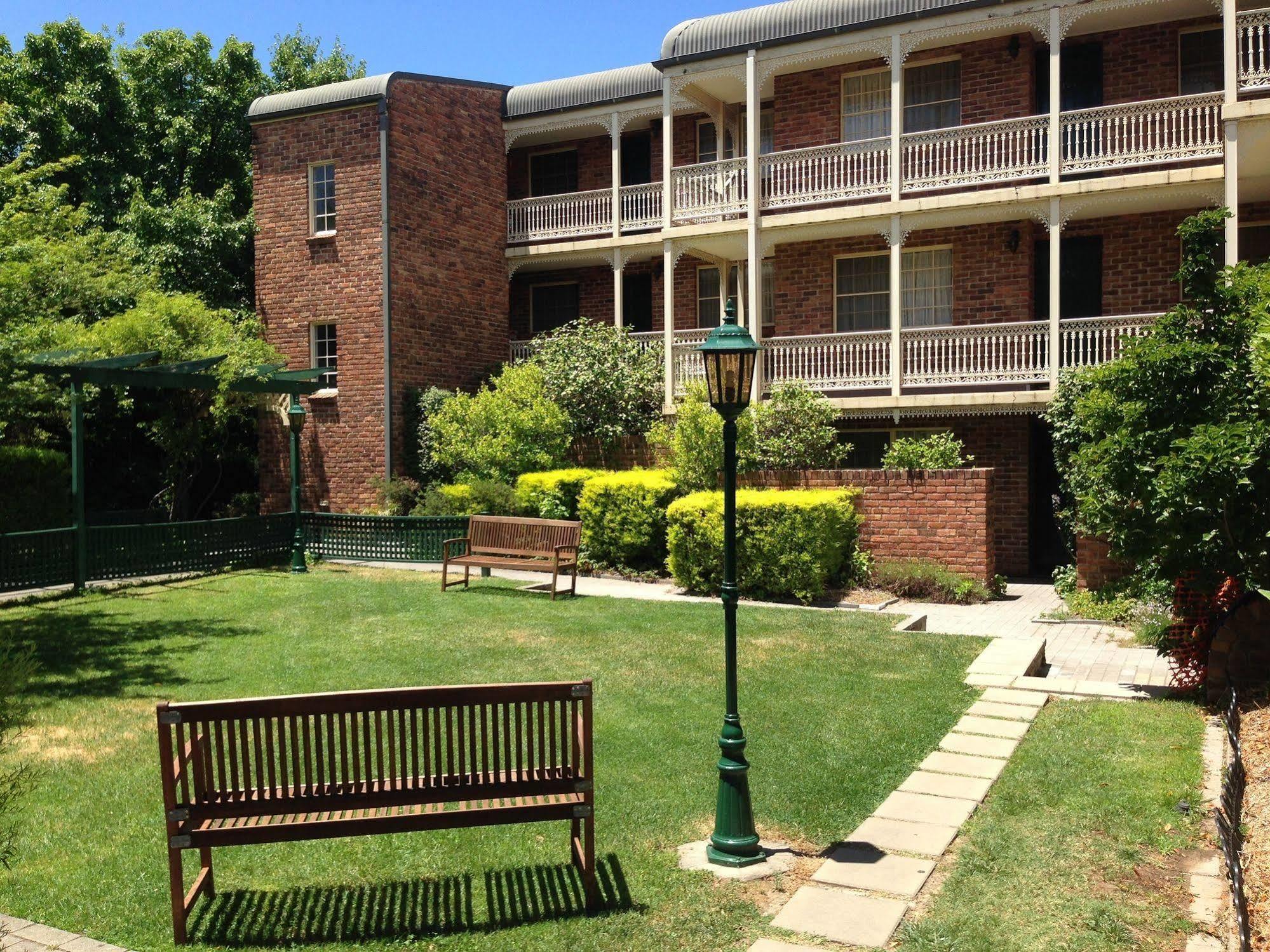 Adina Serviced Apartments Canberra Kingston Camberra Exterior foto