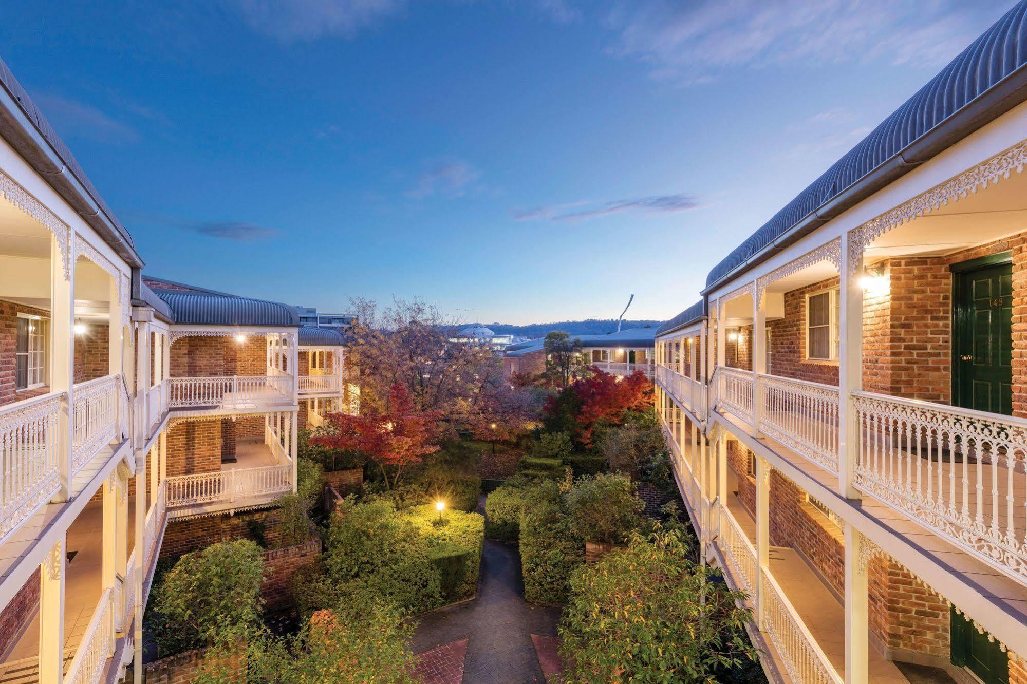 Adina Serviced Apartments Canberra Kingston Camberra Exterior foto