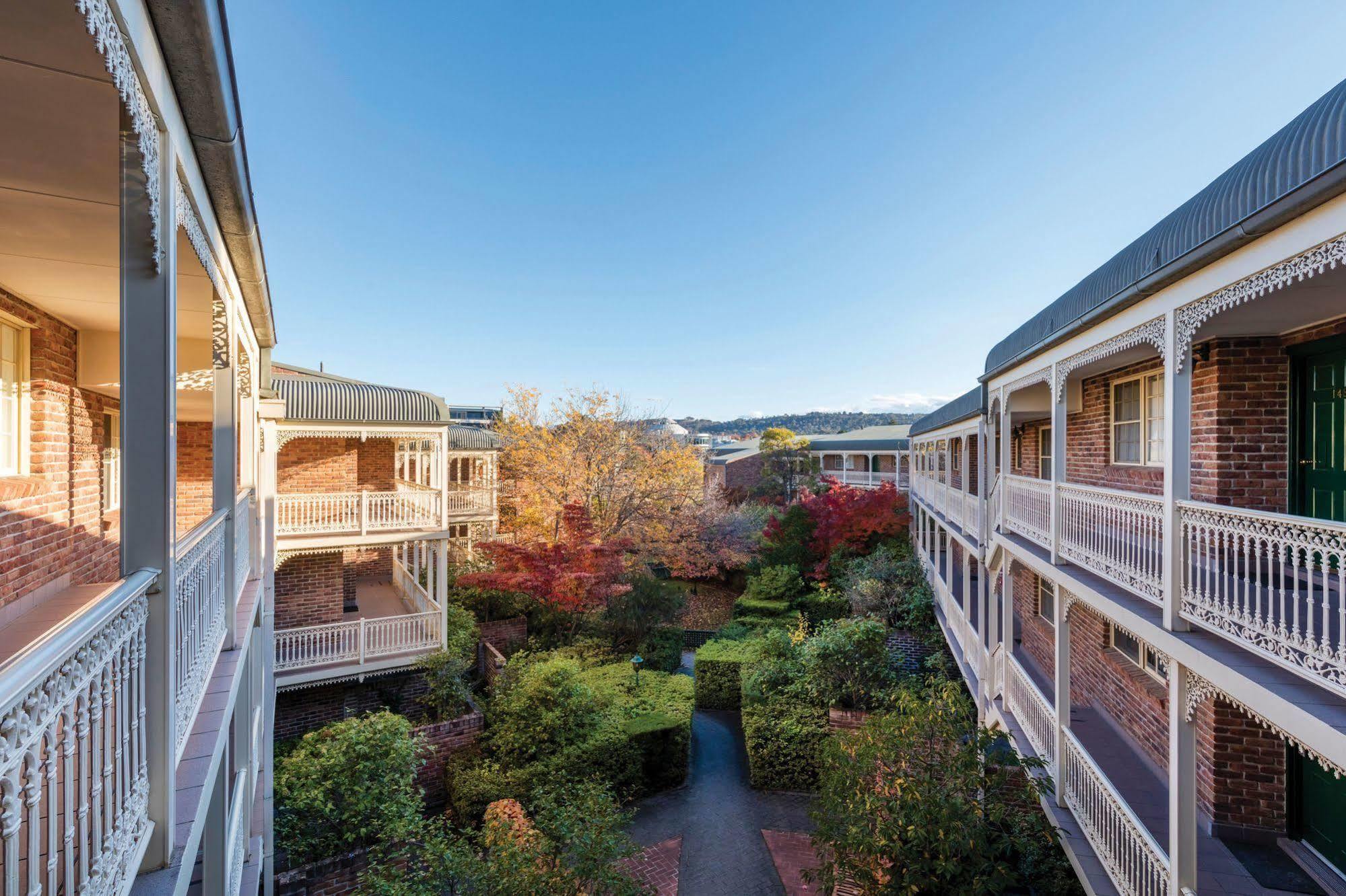 Adina Serviced Apartments Canberra Kingston Camberra Exterior foto
